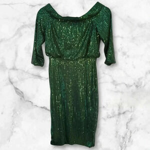 "Emerald Elegance: Scoop Neck Sequin Dress"